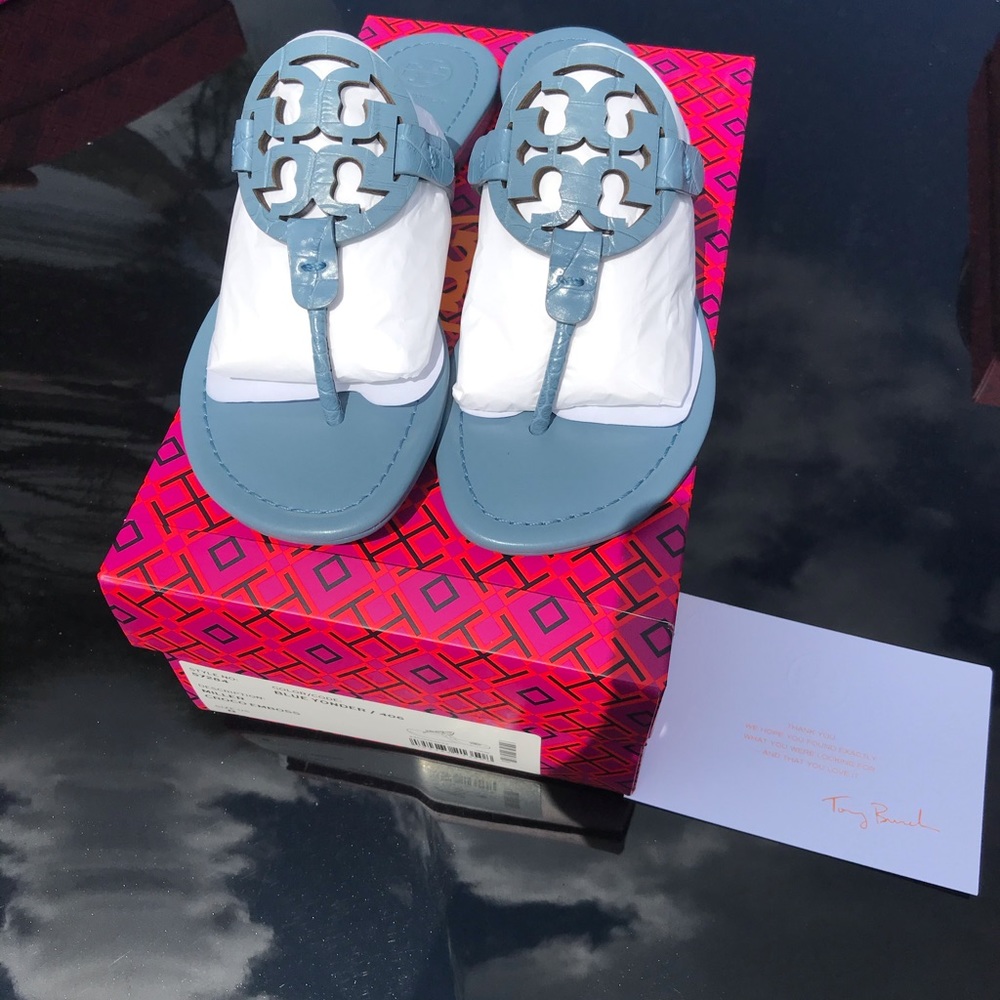 Tory burch sandals